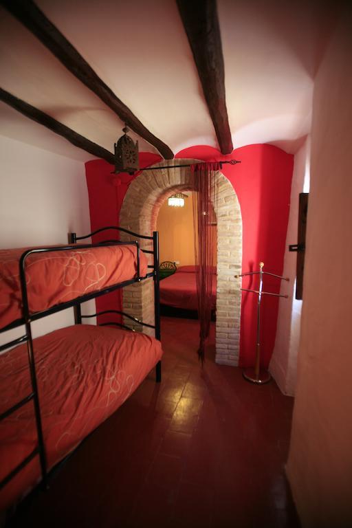Torreta De Sant Tomas Villa Cocentaina Oda fotoğraf